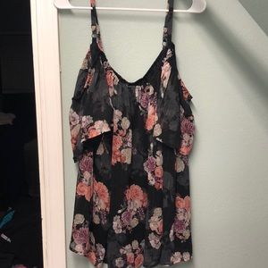 Torrid tank with open short sleeves